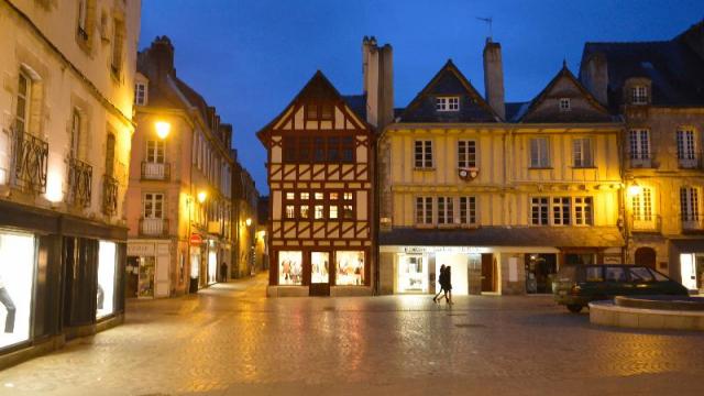 quimper-va-tester-l-extinction-des-lampadaires-dans-certains-quartiers